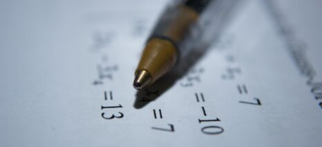 Manipuler les tests de recrutement – un exercice facile ?
